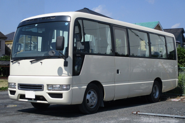 沖縄でタクシー・バス・ホテル送迎なら「沖縄 e-ハイヤー」へ｜快適で便利な移動手段