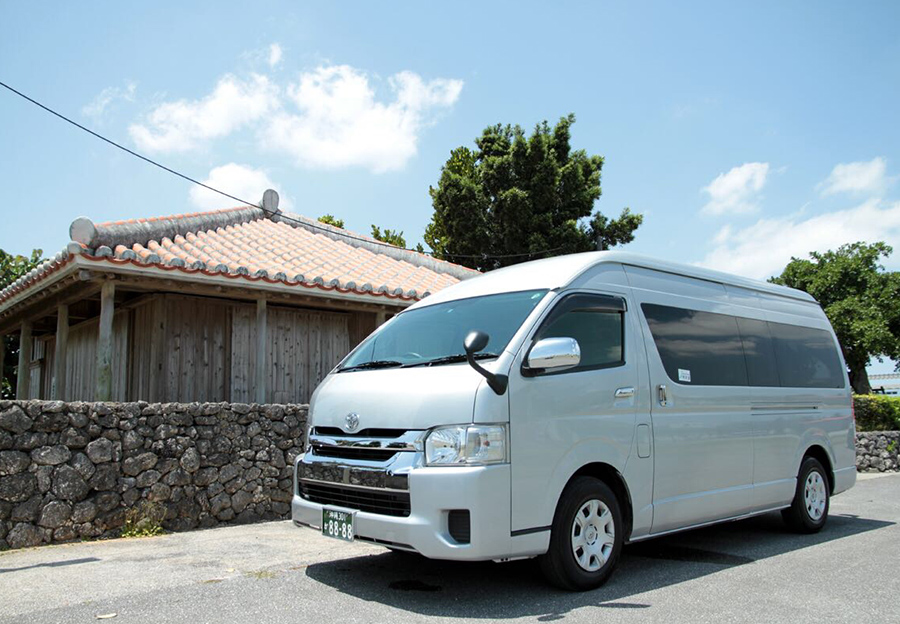 沖縄でタクシー・バス・ホテル送迎なら「沖縄 e-ハイヤー」へ｜車両ラインナップ